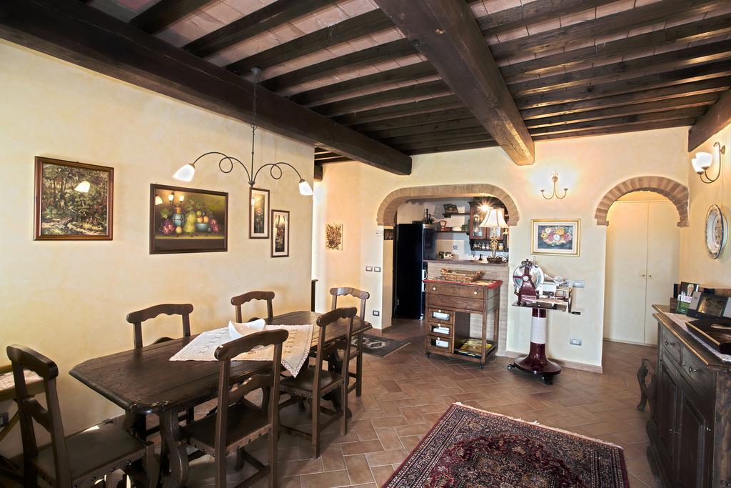 Casa Sandro A Podere Pascianella Villa Castelmuzio Værelse billede