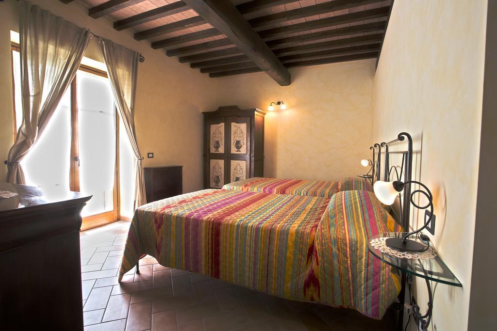 Casa Sandro A Podere Pascianella Villa Castelmuzio Værelse billede